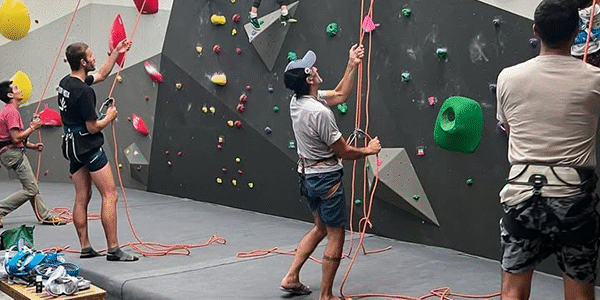 Boulder Base Climbing San Miguel